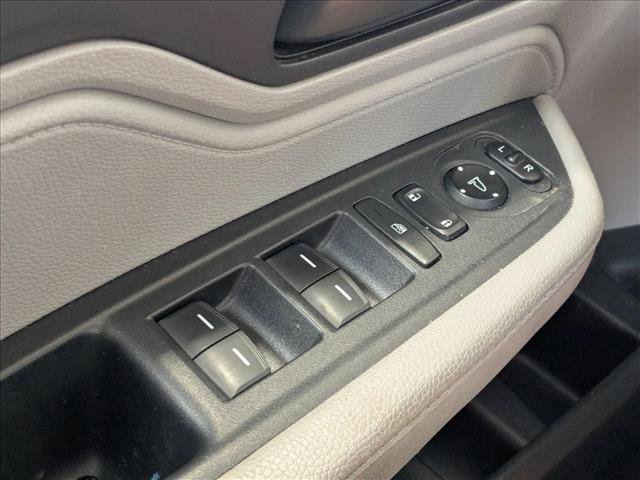 Used 2018 Honda Odyssey EX-L image 12