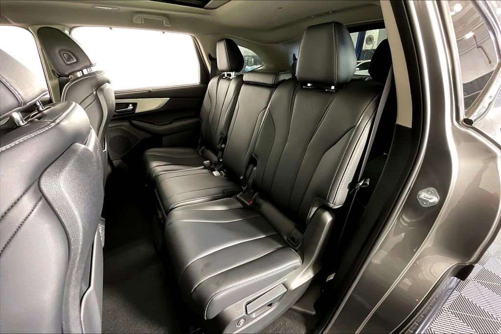 Used 2024 Acura MDX SH-AWD w/ Technology Package image 38