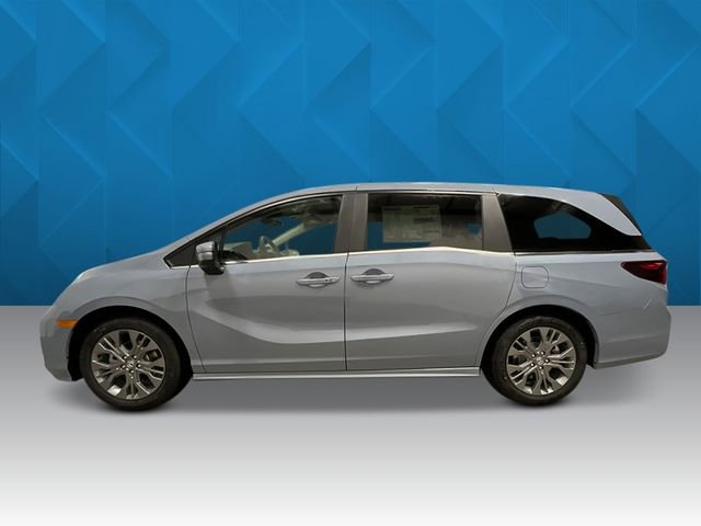 New 2026 Honda Odyssey Touring image 2