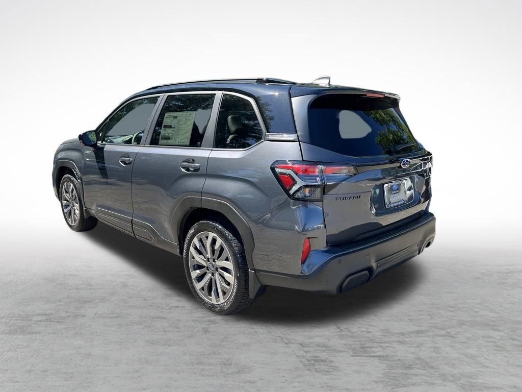 New 2025 Subaru Forester Touring image 4