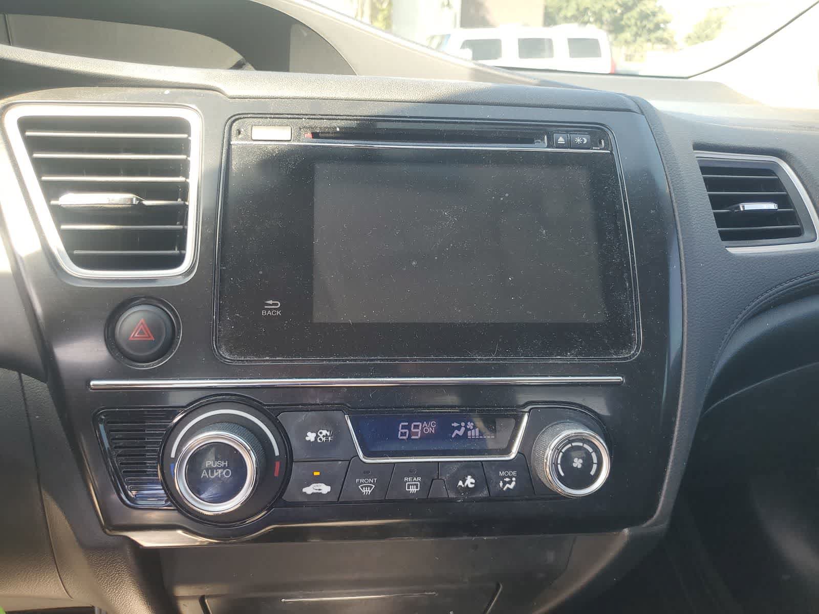 Used 2015 Honda Civic SE image 14