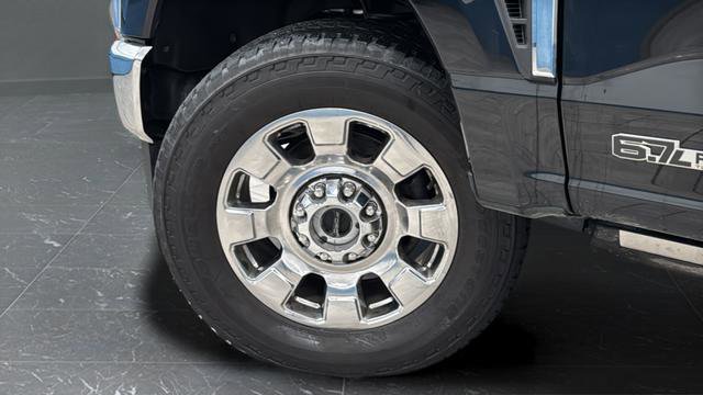 Used 2023 Ford F350 King Ranch w/ Chrome Package image 46