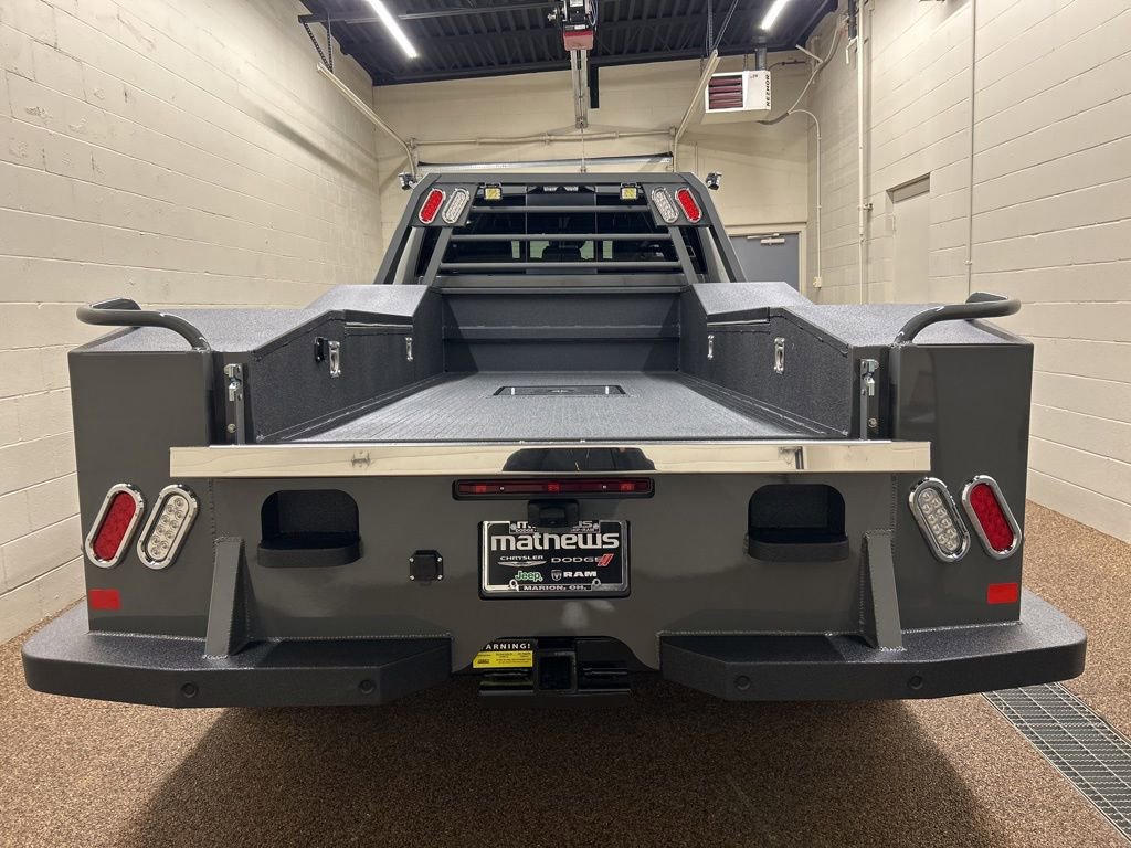 New 2026 RAM 4500 4x4 Crew Cab DRW w/ Laramie Trim Package image 11