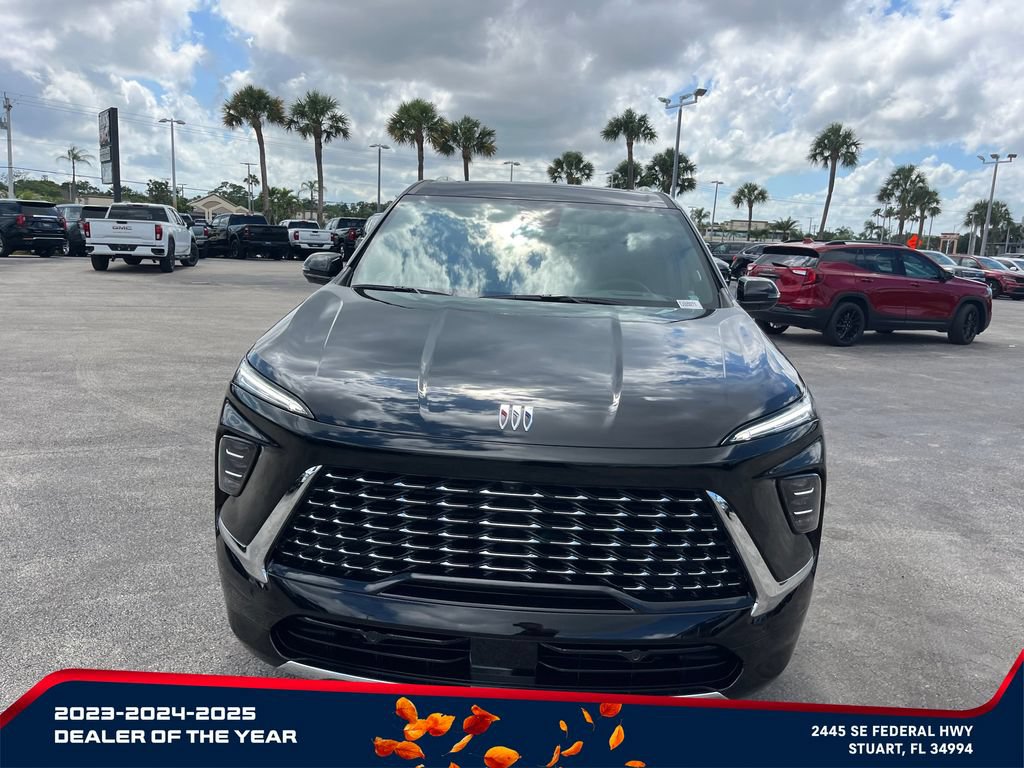 New 2026 Buick Enclave Avenir w/ Super Cruise Package FWD image 2