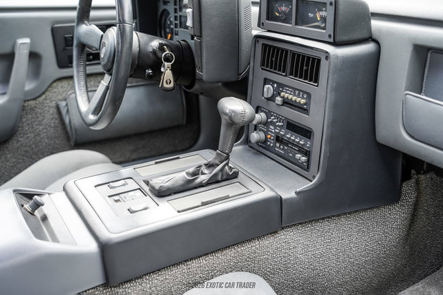 Used 1988 Pontiac Fiero GT RWD image 31