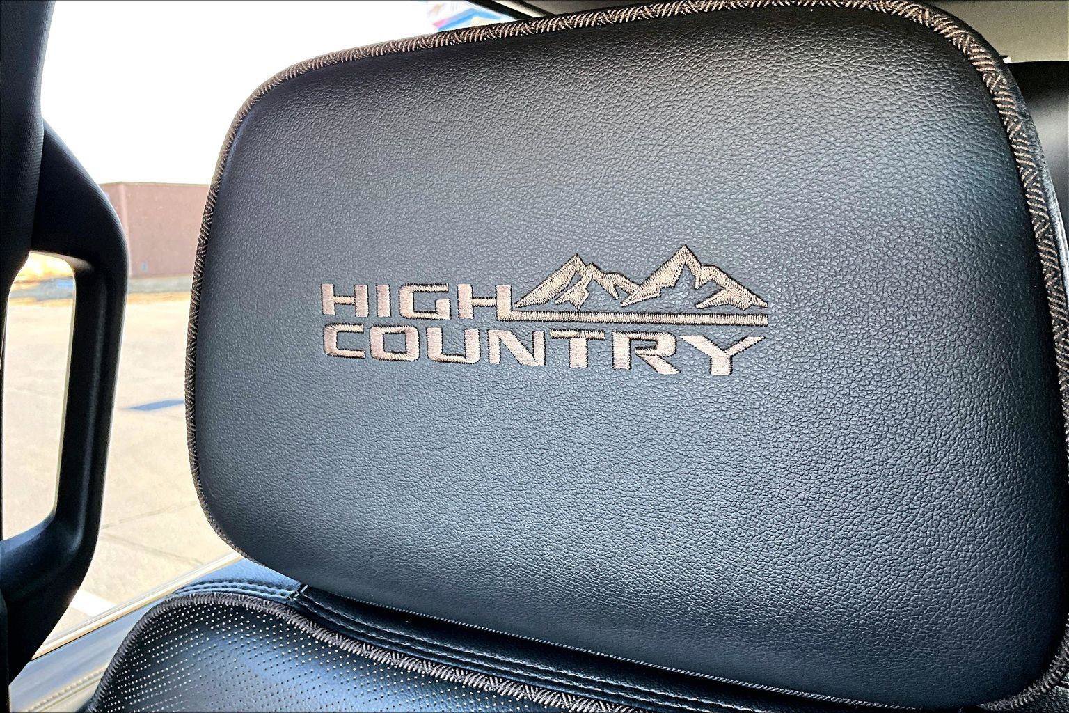 Used 2021 Chevrolet Tahoe High Country image 9