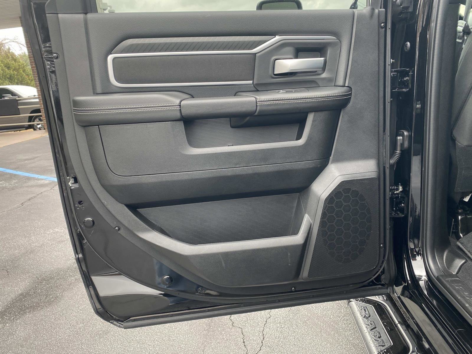 Certified 2025 RAM 2500 Big Horn image 19