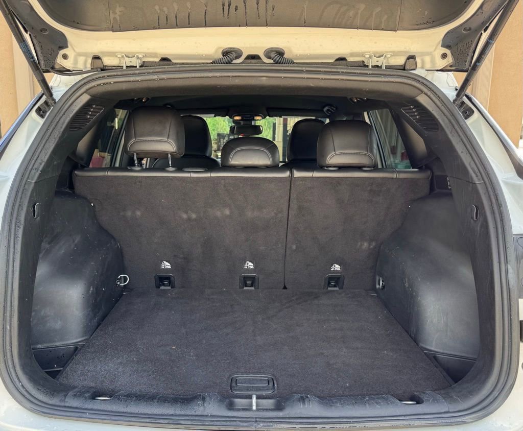 Used 2024 Jeep Compass Latitude image 13