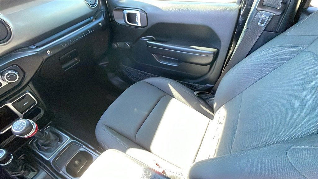 Used 2020 Jeep Wrangler Unlimited Sport image 14