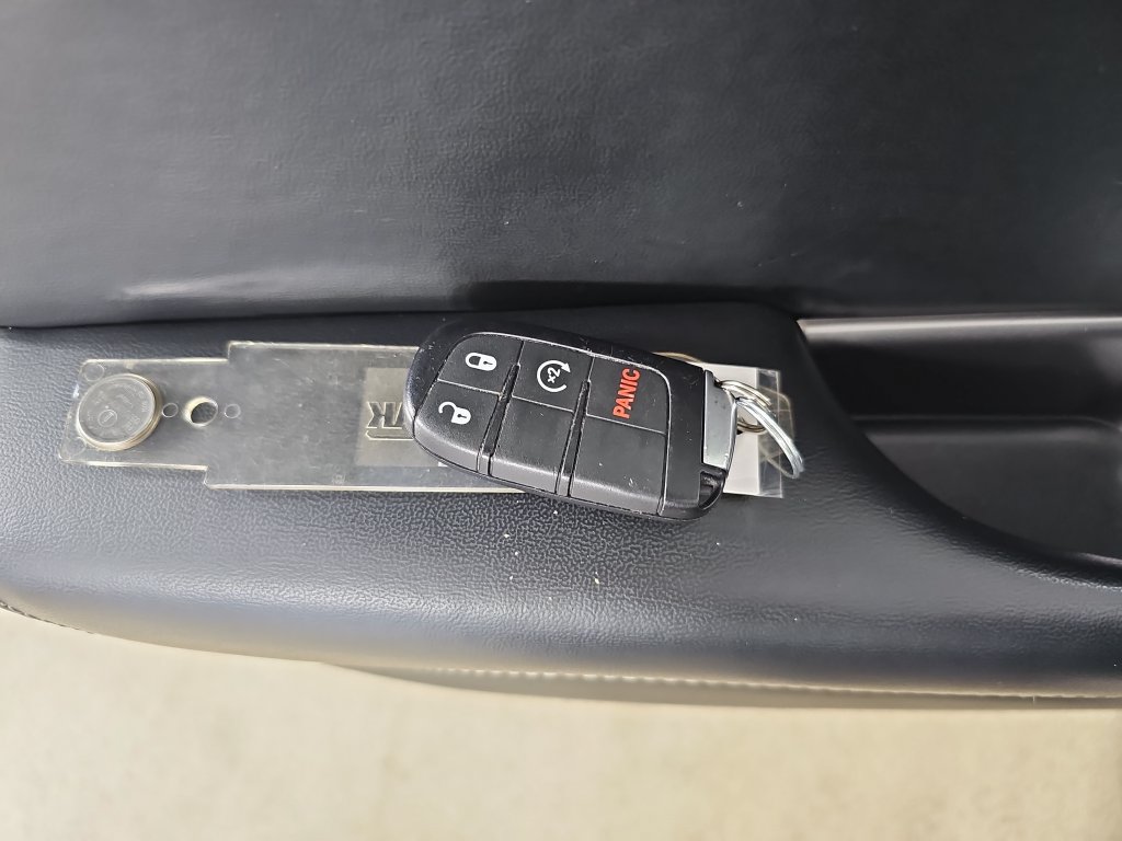 Used 2016 Dodge Journey Crossroad w/ Popular Equipment Group FWD image 39