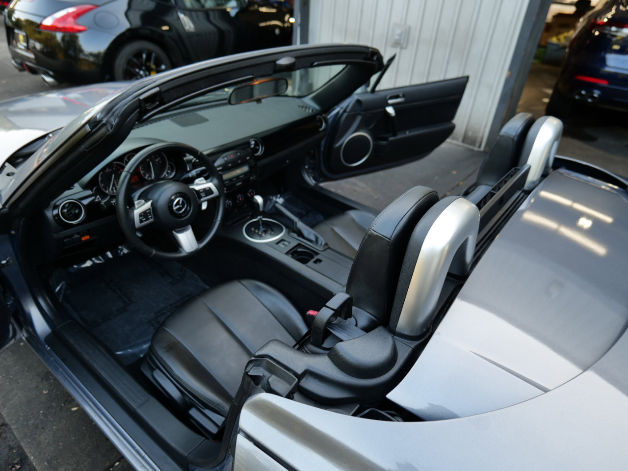 Used 2008 MAZDA MX-5 Miata Grand Touring w/ Premium Pkg image 41