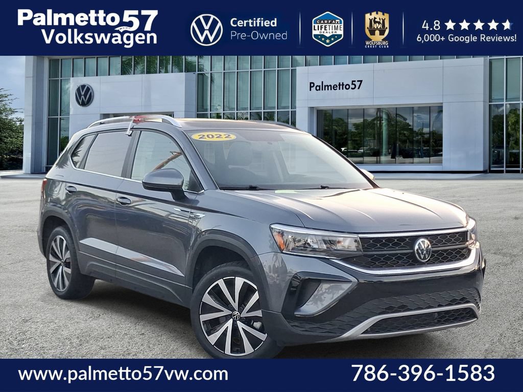 Used 2022 Volkswagen Taos SE w/ Panoramic Sunroof Package FWD image 1