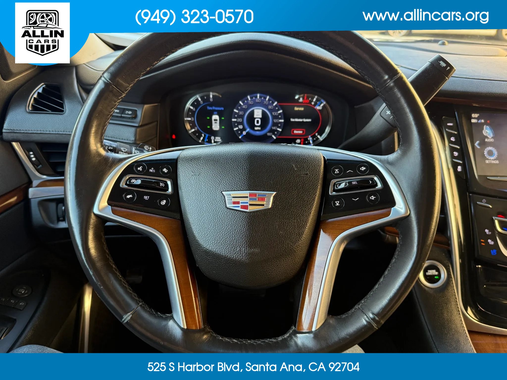 Used 2017 Cadillac Escalade ESV Luxury RWD image 10
