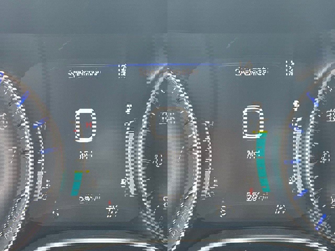 Used 2024 Chrysler Pacifica Limited FWD image 12