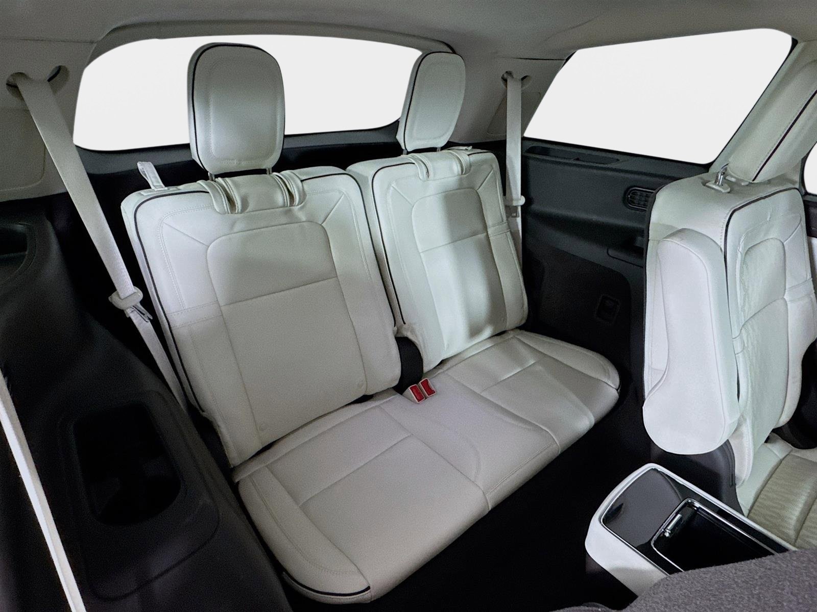 Used 2023 Lincoln Aviator Black Label w/ Dynamic Handling Package image 30
