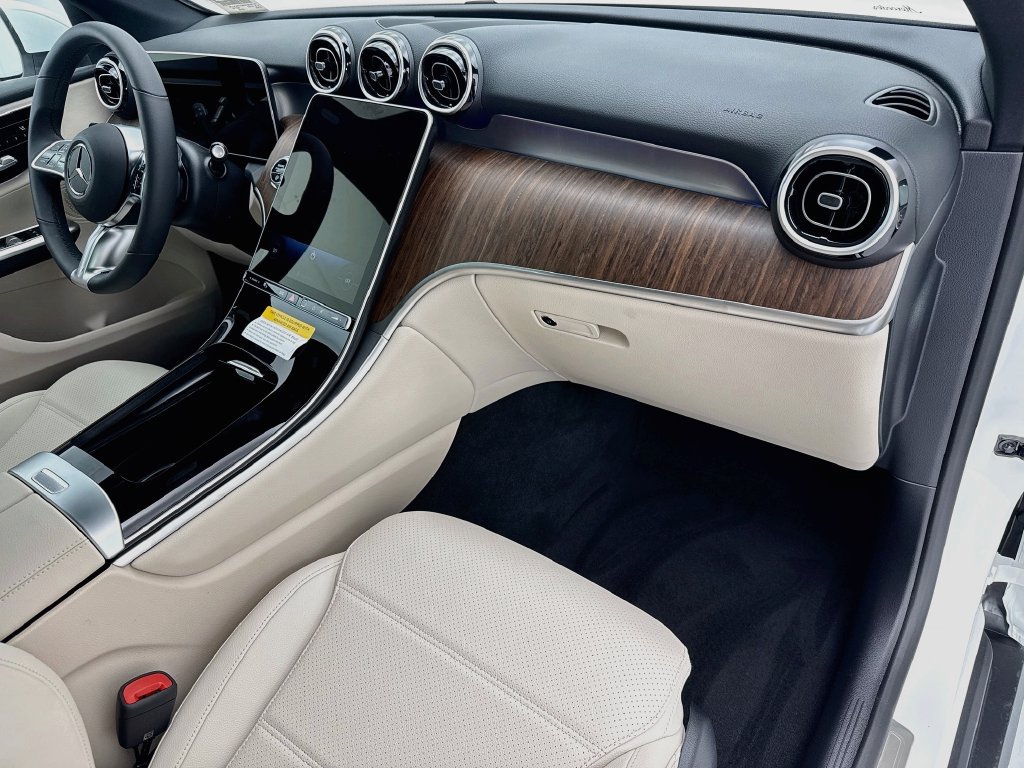 Certified 2026 Mercedes-Benz GLC 300 image 15