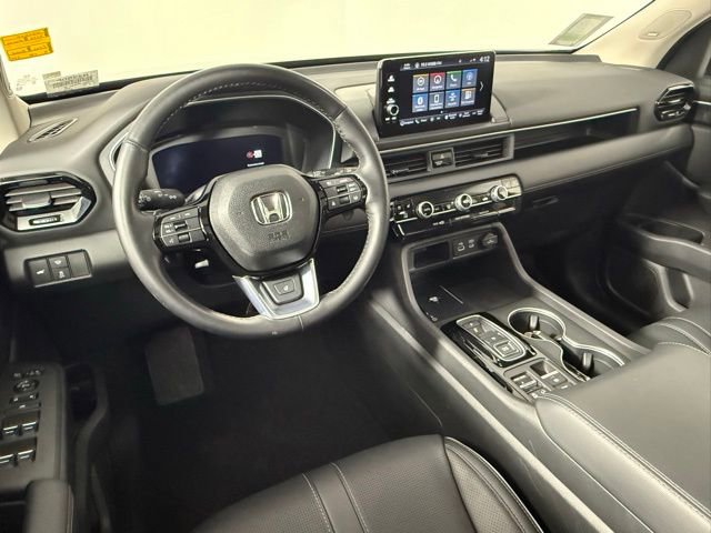 Used 2024 Honda Pilot Elite image 45