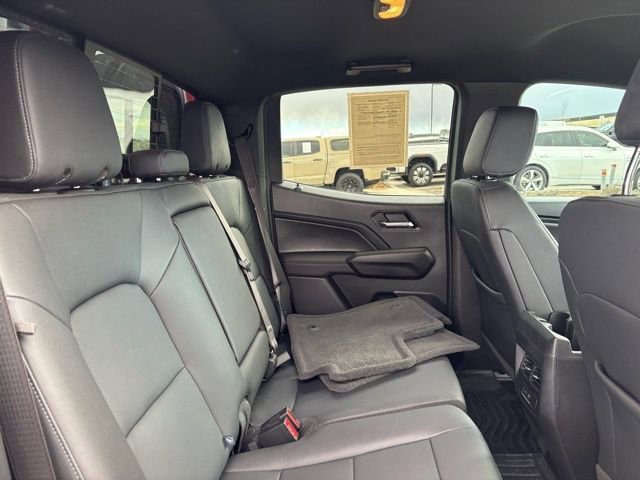 Used 2024 Chevrolet Colorado LT w/ LT Convenience Package III image 25
