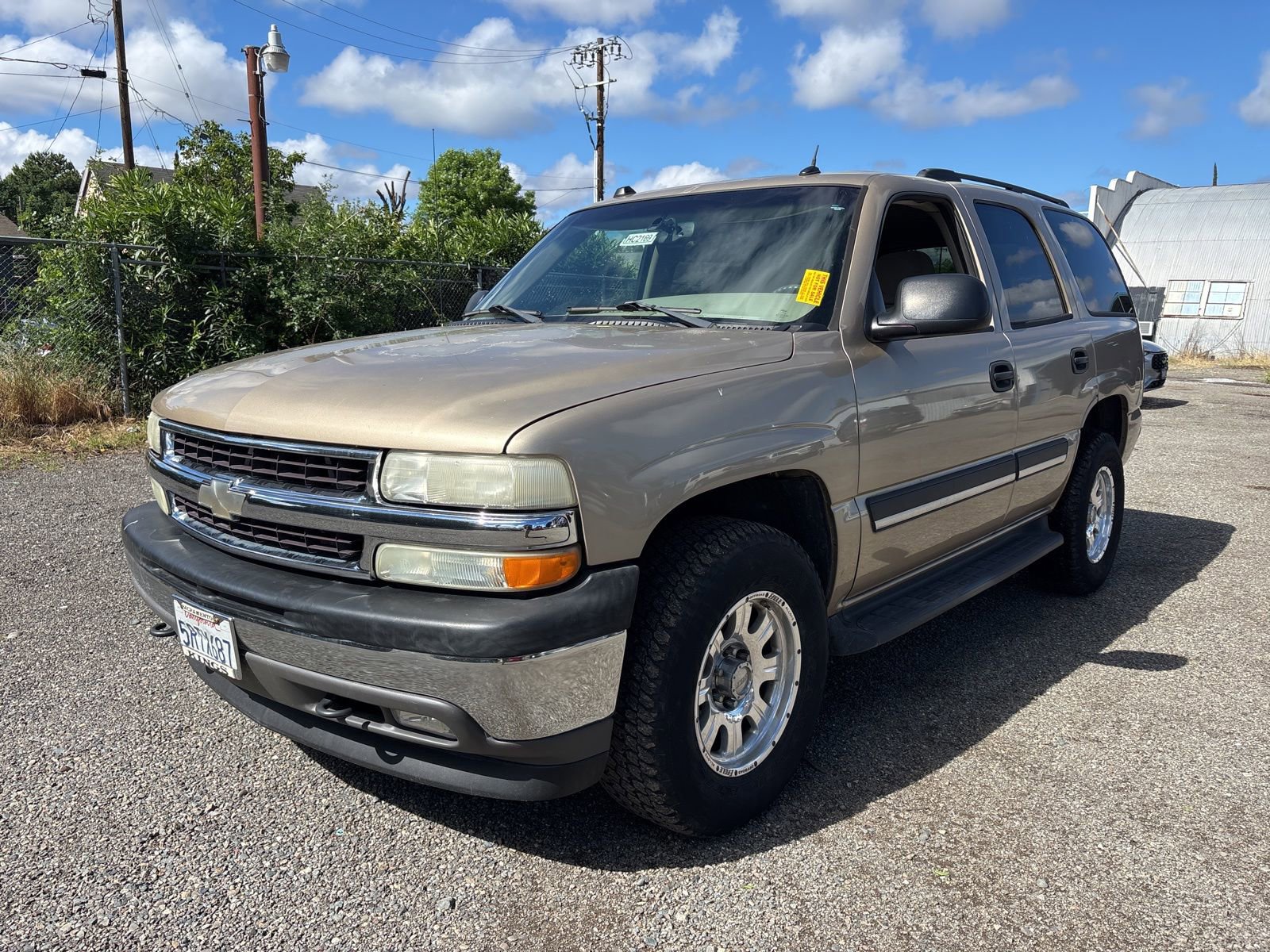 Used 2005 Chevrolet Tahoe LS image 2