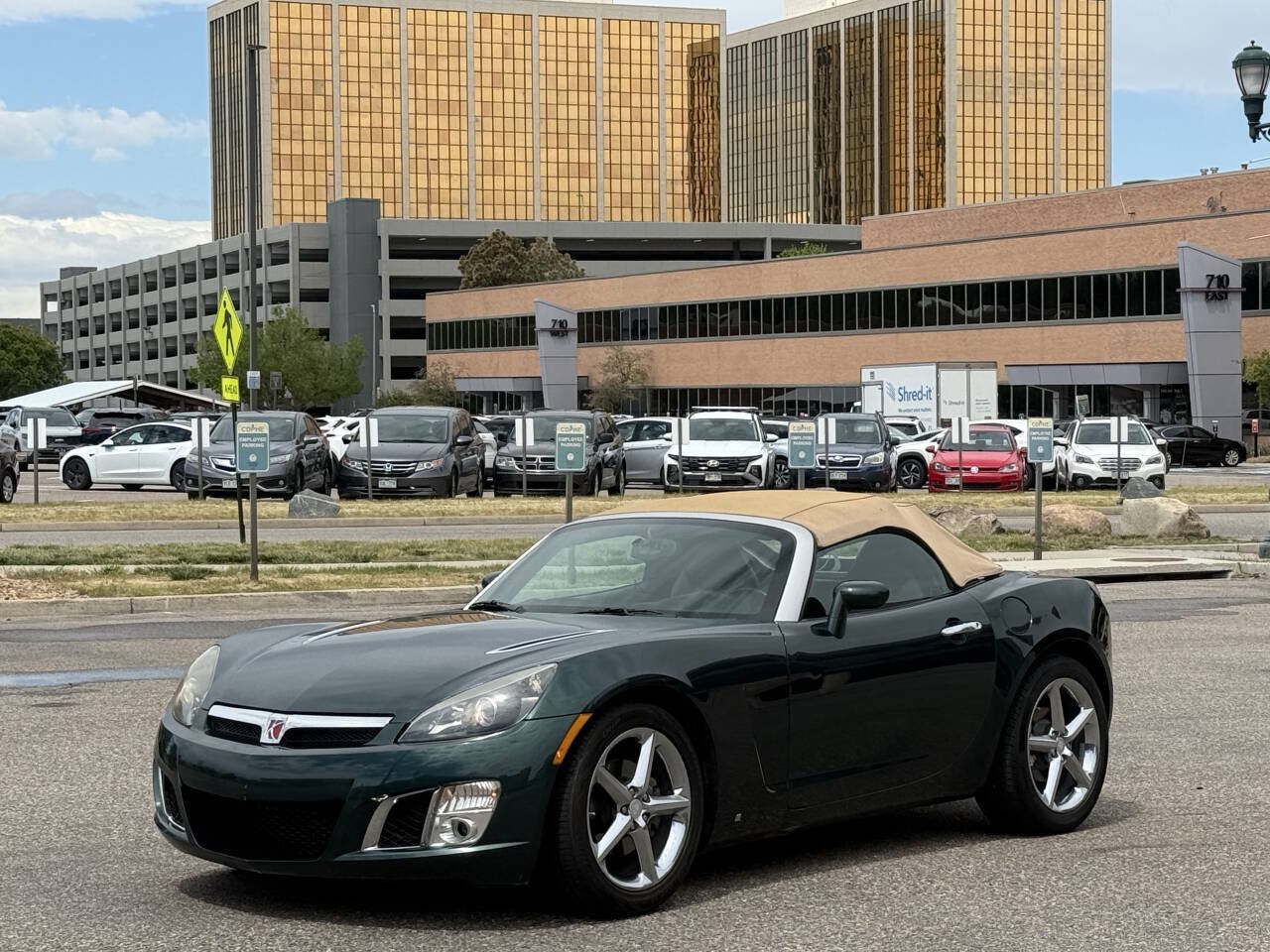 Used 2008 Saturn Sky Red Line RWD image 2