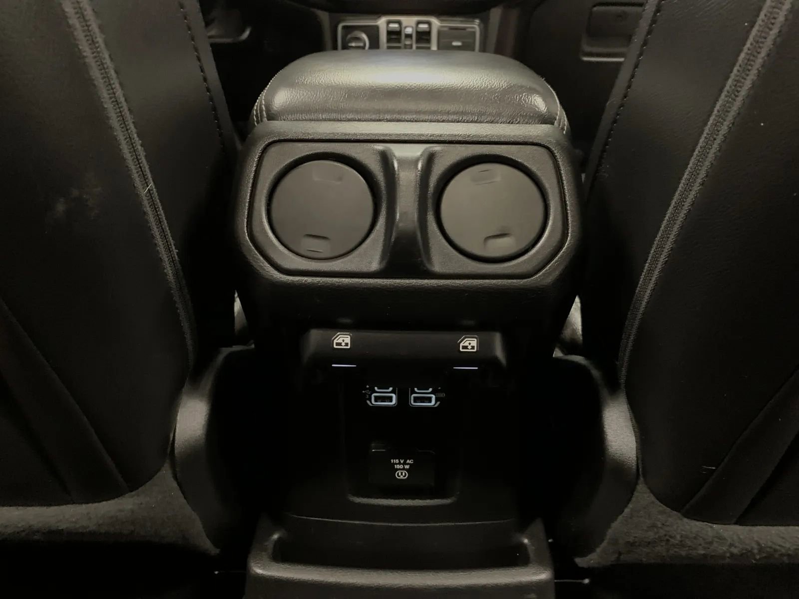 Used 2019 Jeep Wrangler Unlimited Sahara w/ Dual Top Group image 33