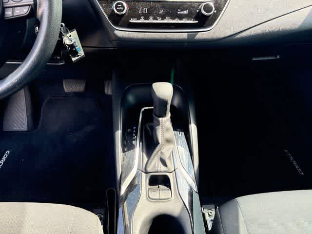 Used 2022 Toyota Corolla LE FWD image 20