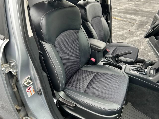 Used 2018 Subaru Forester 2.5i Premium w/ Protection Package #1 AWD/4WD image 30