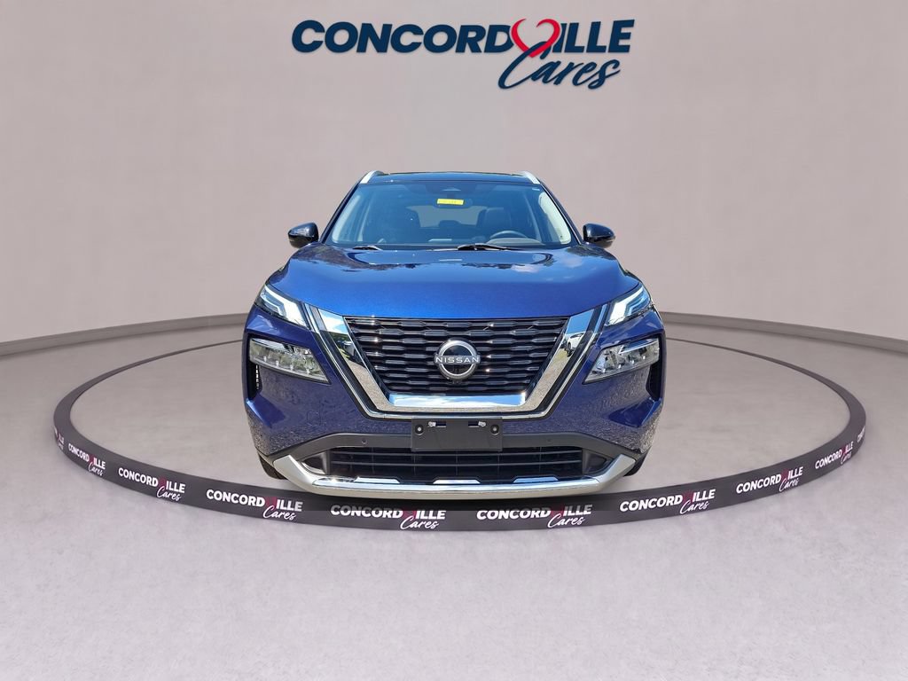 Certified 2023 Nissan Rogue Platinum AWD/4WD image 3