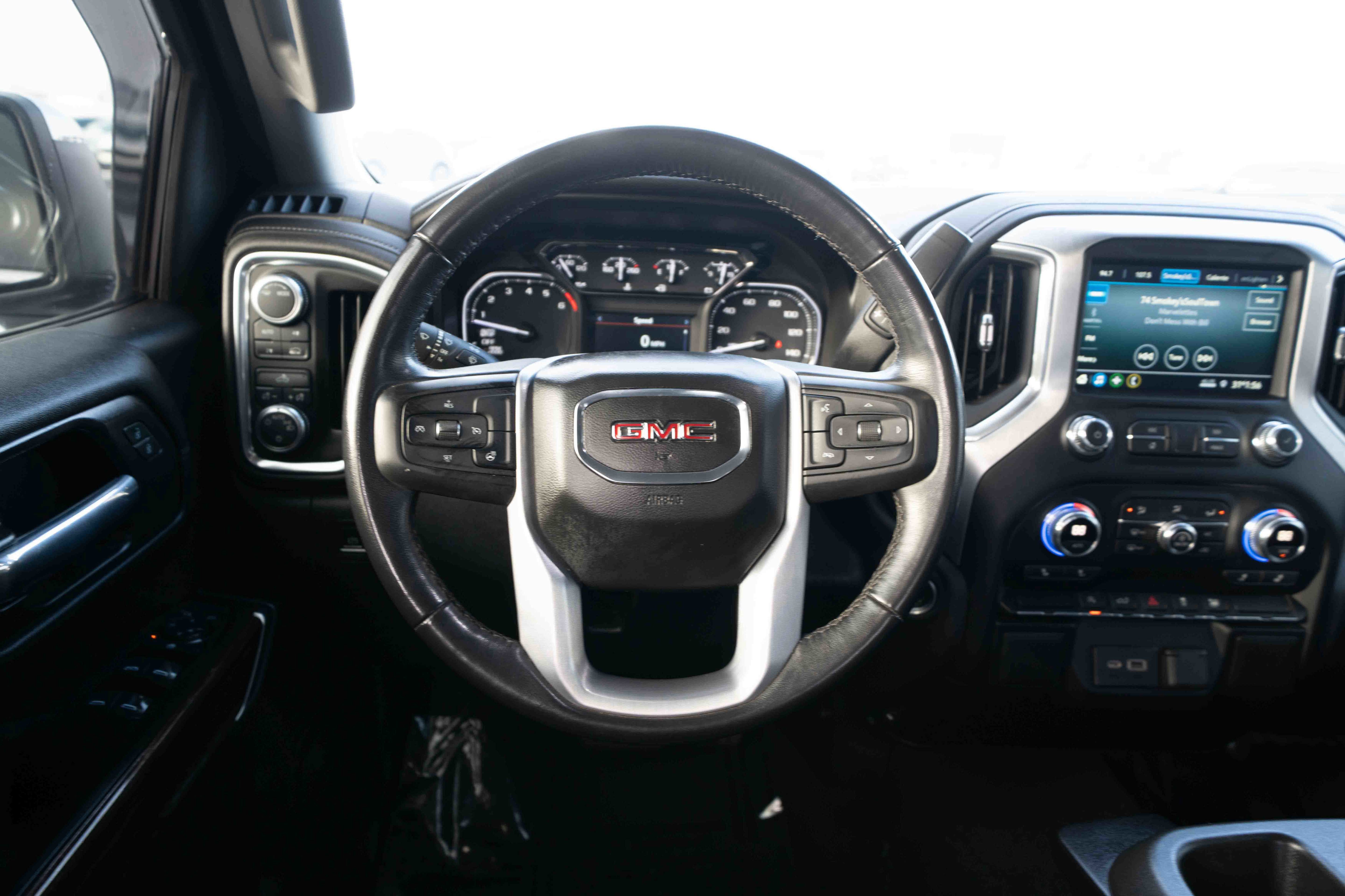 Used 2021 GMC Sierra 1500 SLE image 21