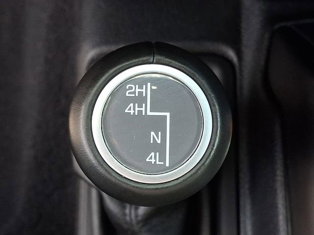 Used 2023 Jeep Wrangler Altitude image 24