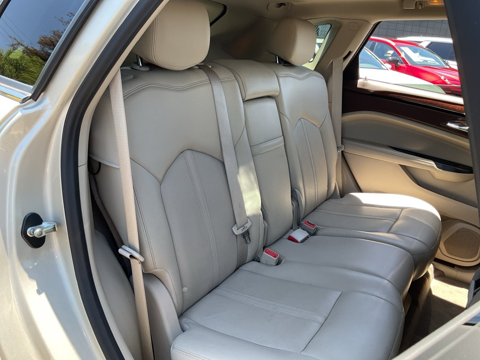 Used 2013 Cadillac SRX Premium w/ LPO, U-Rail D-Rings Package FWD image 20