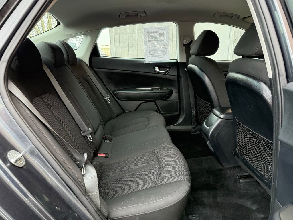 Used 2020 Kia Optima LX image 18