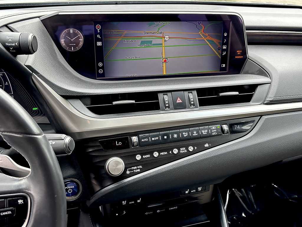 Used 2021 Lexus ES 300h w/ Premium Package FWD image 22