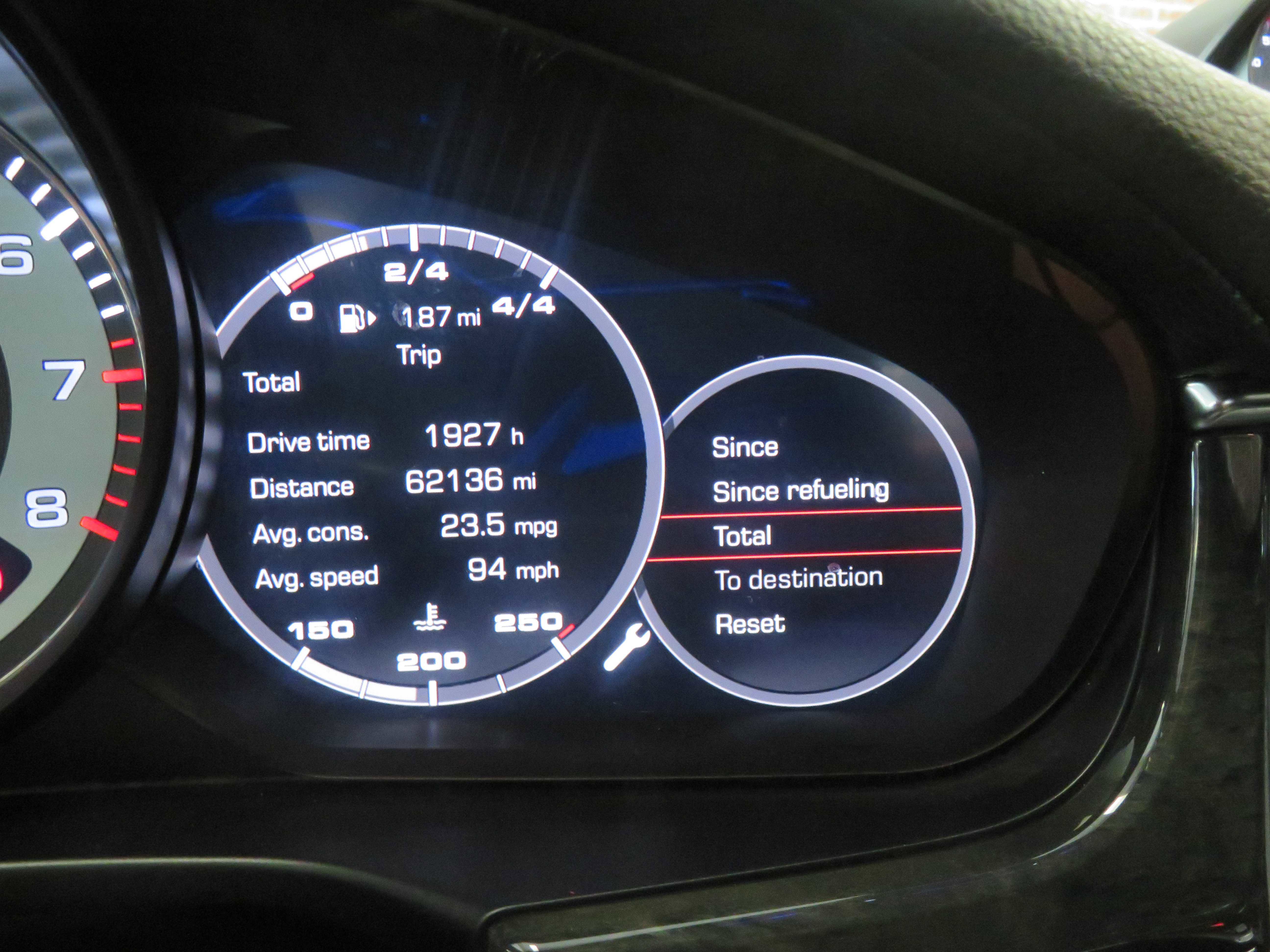 Used 2018 Porsche Panamera 4S AWD/4WD image 36