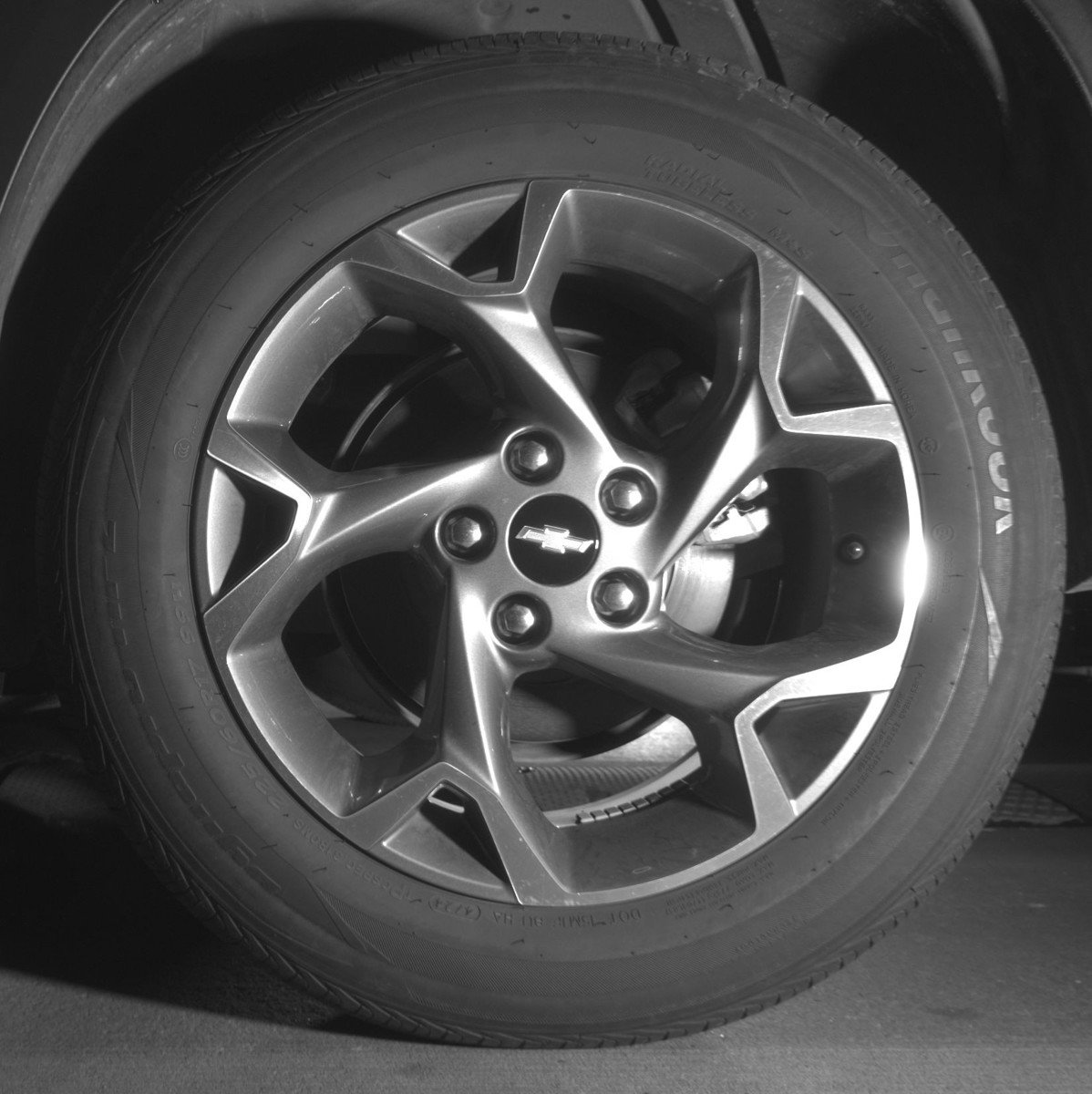 Used 2025 Chevrolet Trax LT FWD image 14