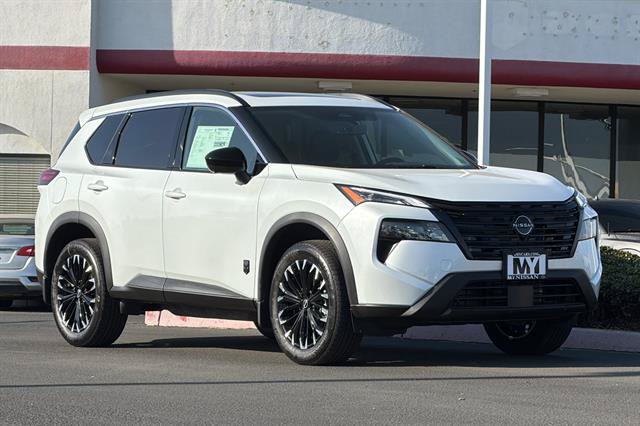 New 2026 Nissan Rogue Dark Armor FWD image 2