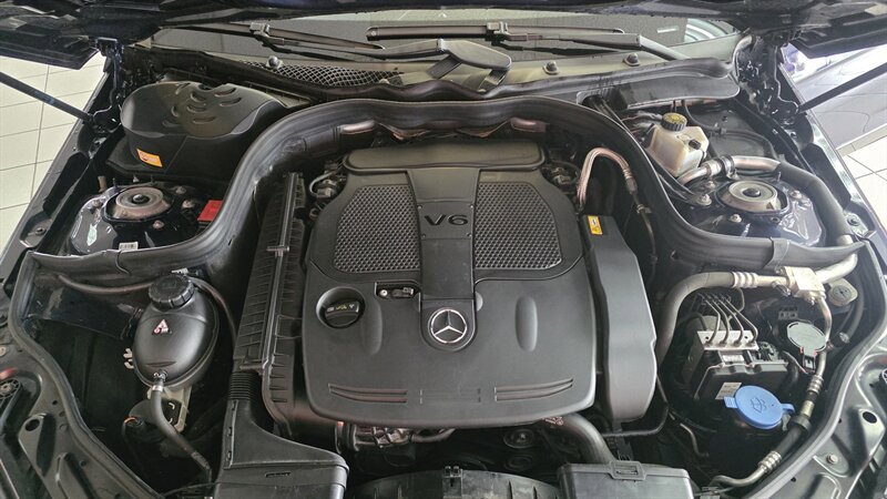 Used 2013 Mercedes-Benz E 350 4MATIC Sedan image 29