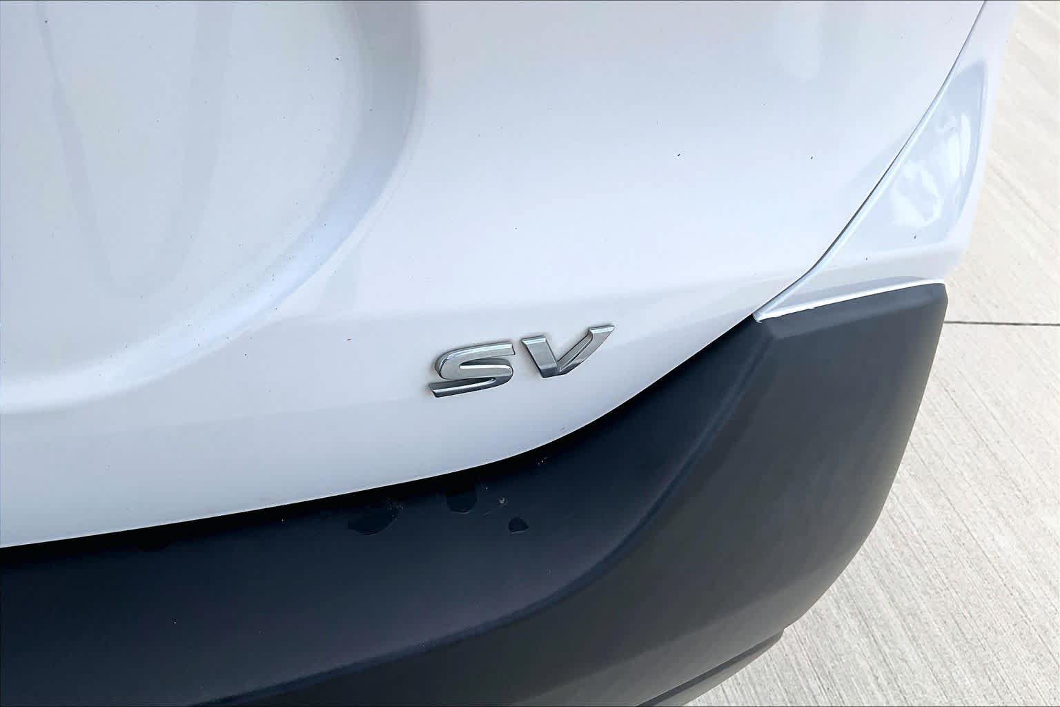 Used 2019 Nissan Kicks SV FWD image 9