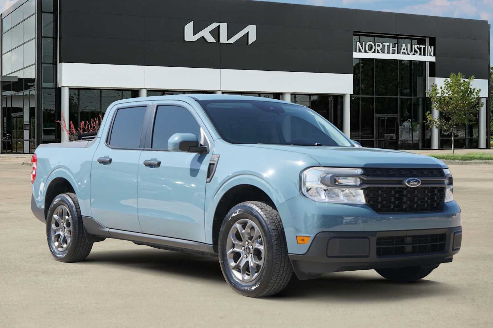 Used 2023 Ford Maverick XLT w/ XLT Luxury Package FWD image 7