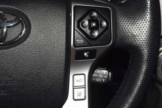 Used 2023 Toyota 4Runner Limited image 34