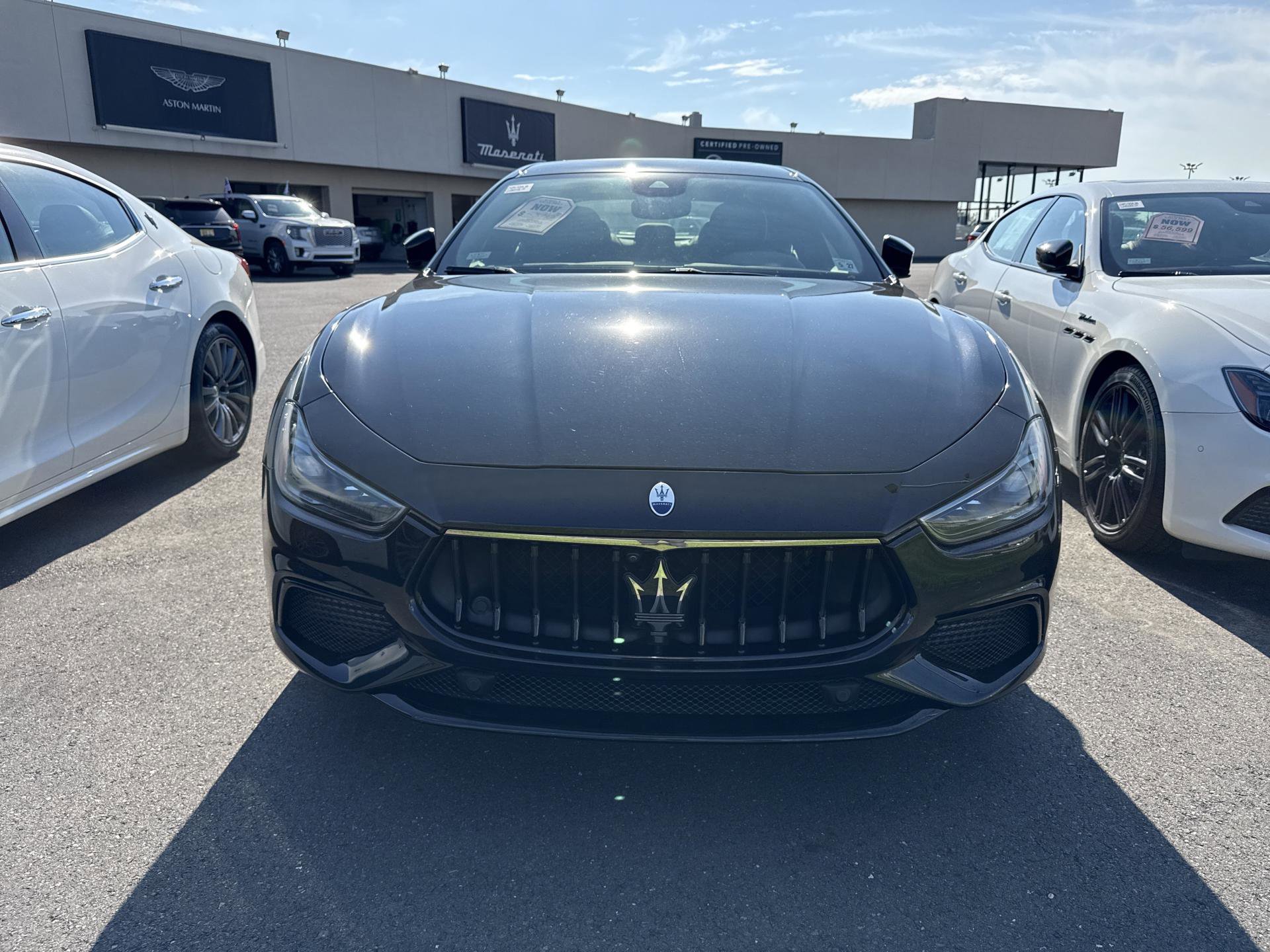 Used 2022 Maserati Ghibli Modena Q4 image 2
