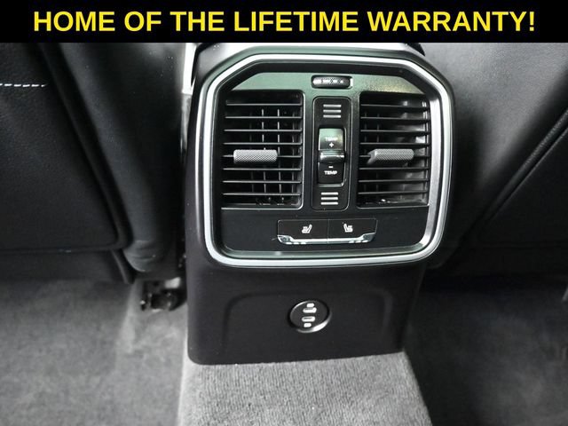 Used 2023 Porsche Macan S AWD/4WD image 39