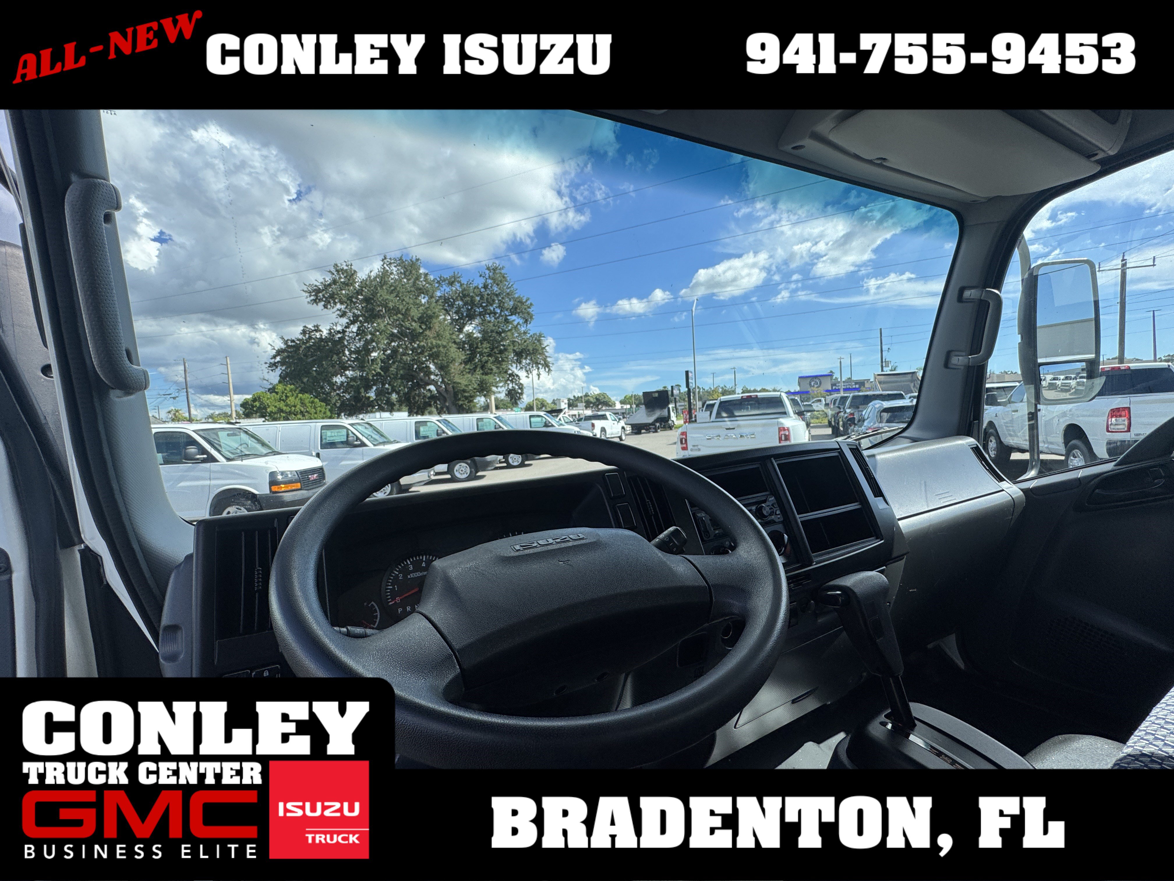 Used 2024 Isuzu NPR RWD image 12