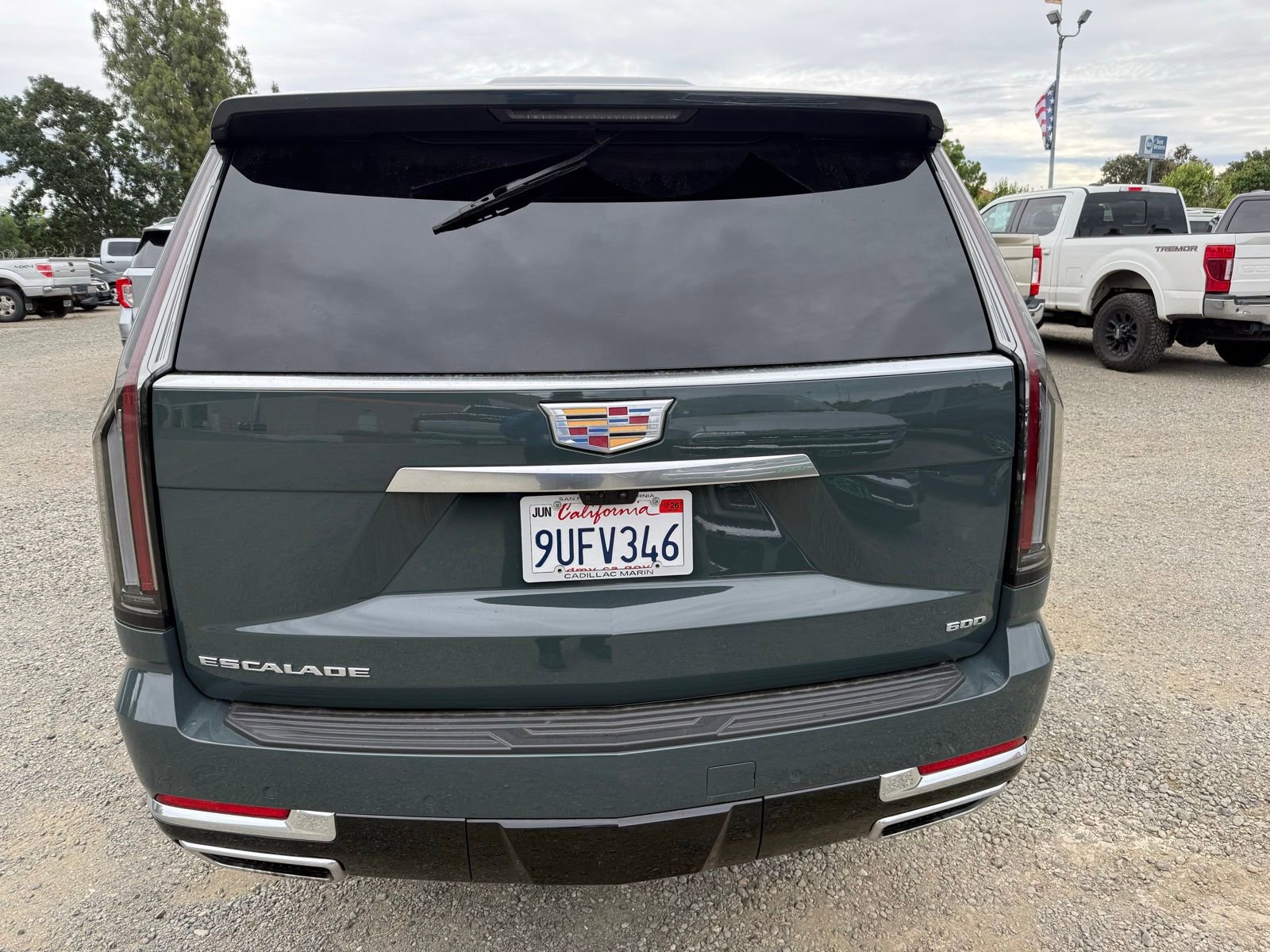 Used 2025 Cadillac Escalade Premium Luxury w/ LPO, Floor Liner Package image 4