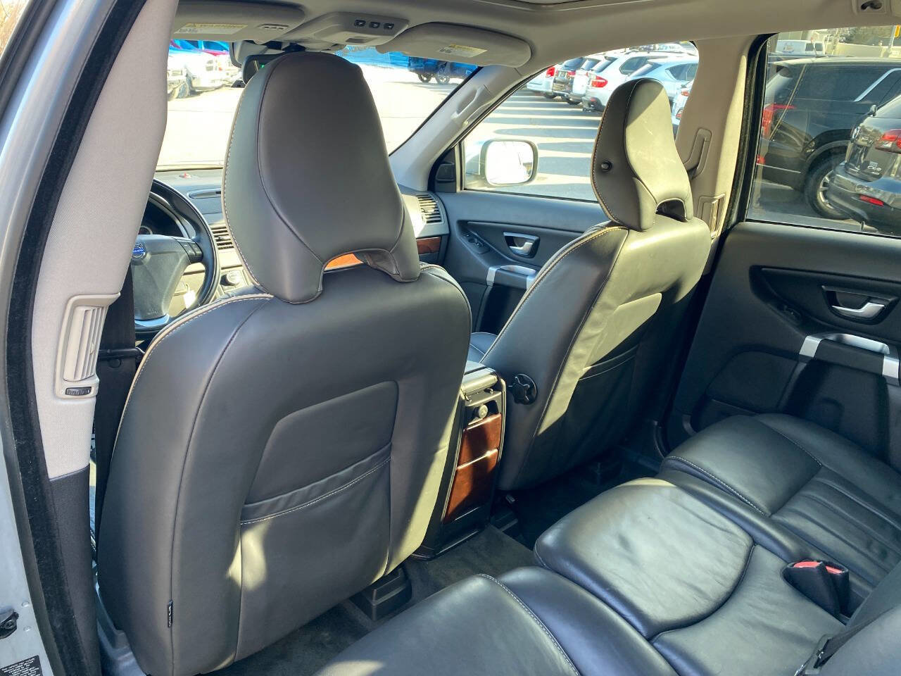 Used 2013 Volvo XC90 3.2 image 23