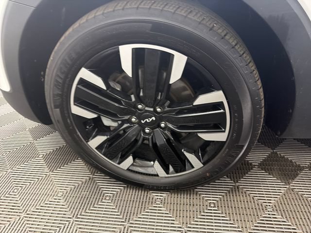 Certified 2024 Kia Telluride SX Prestige AWD/4WD image 35