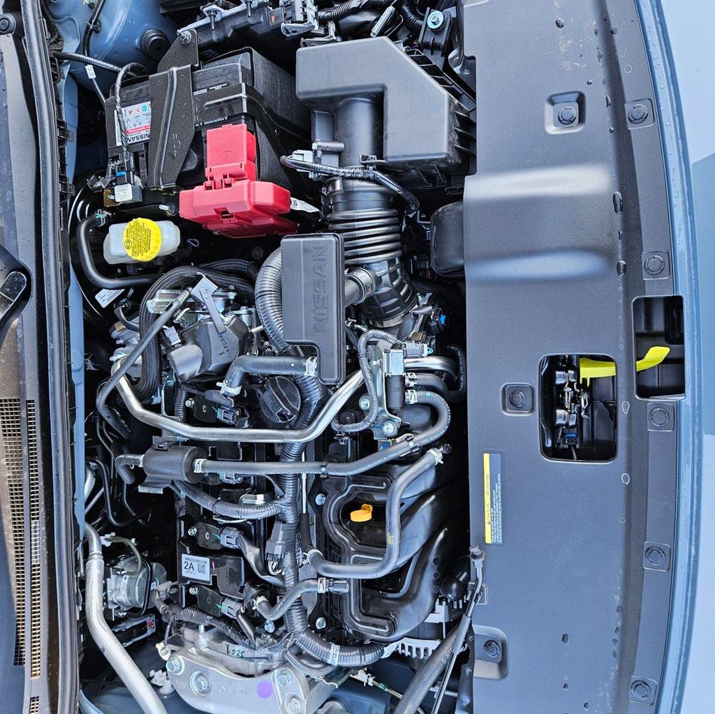 New 2026 Nissan Sentra SR w/ Floor Mat Package FWD image 18