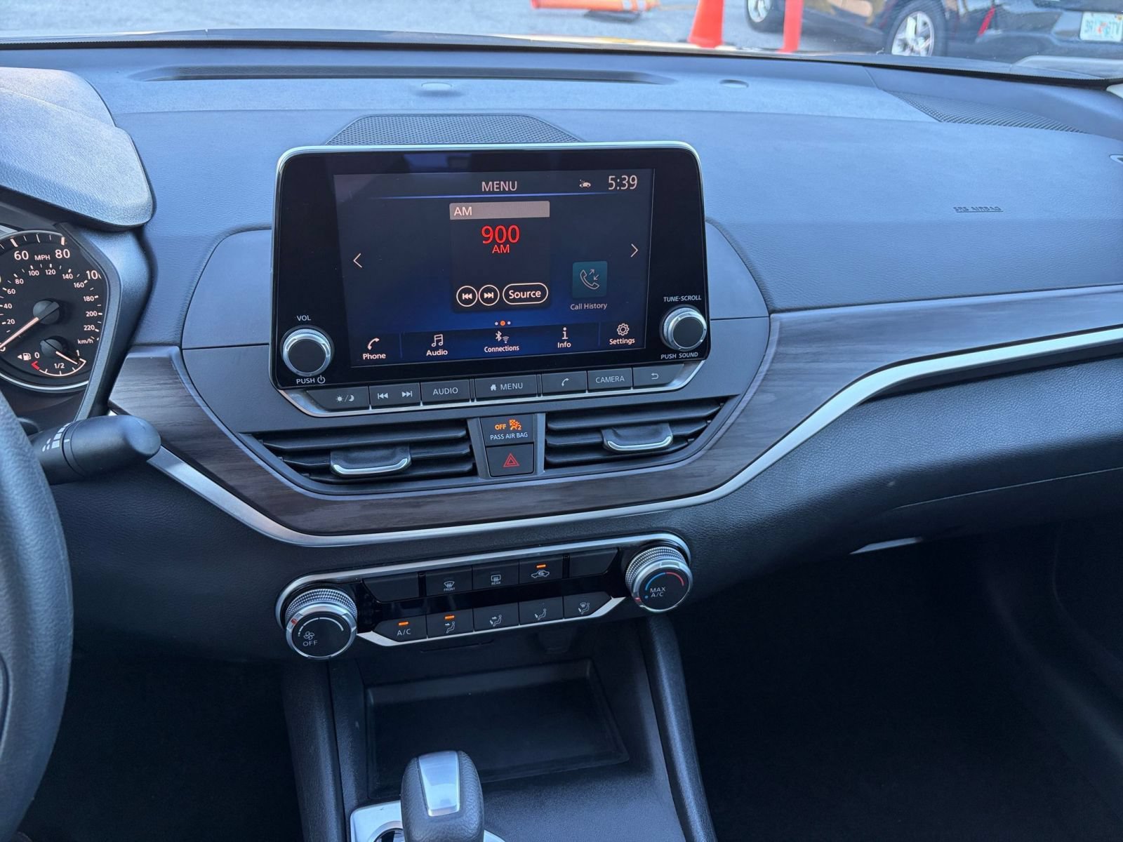 Used 2026 Nissan Altima 2.5 SV FWD image 16