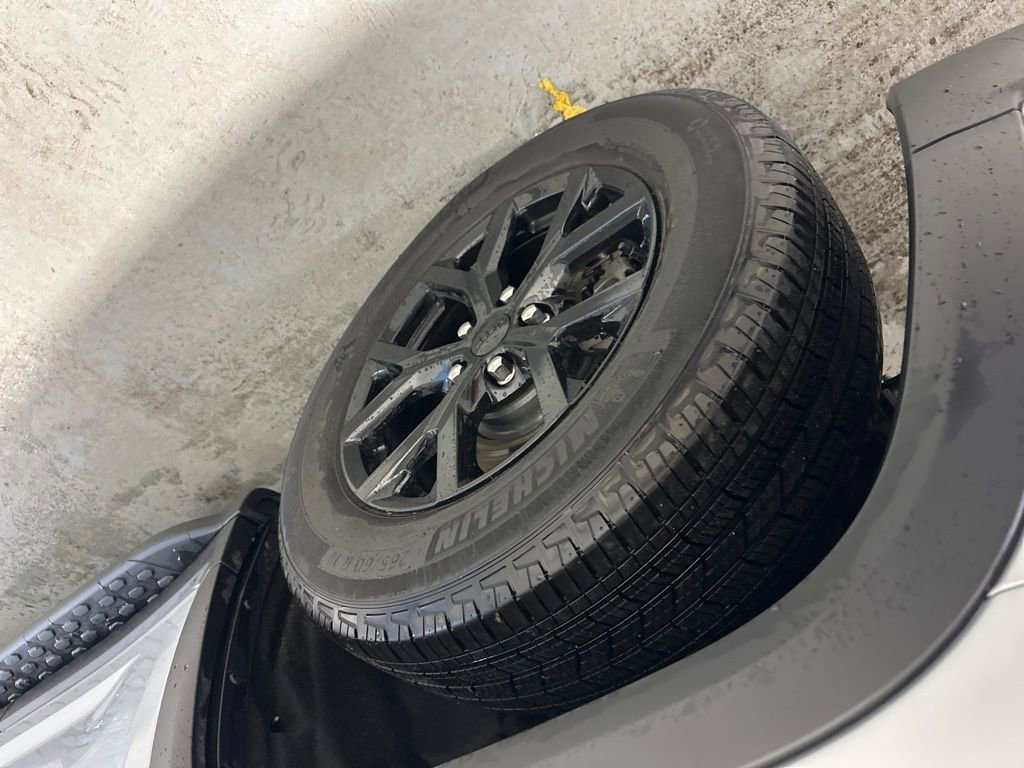 Used 2024 Jeep Grand Cherokee Altitude image 22