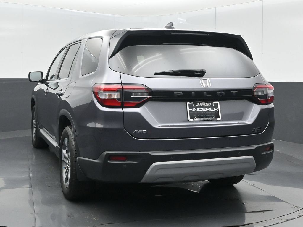 Used 2025 Honda Pilot EX-L image 6